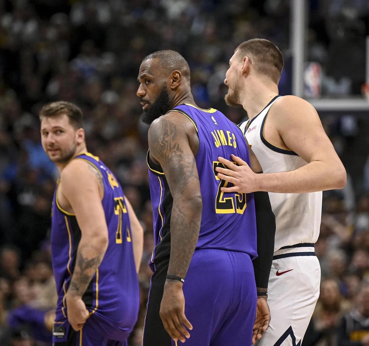 爱游戏体育-德约科维奇焦点对战，东契奇与50激战热火分钟，比赛规则变更胜负难料！